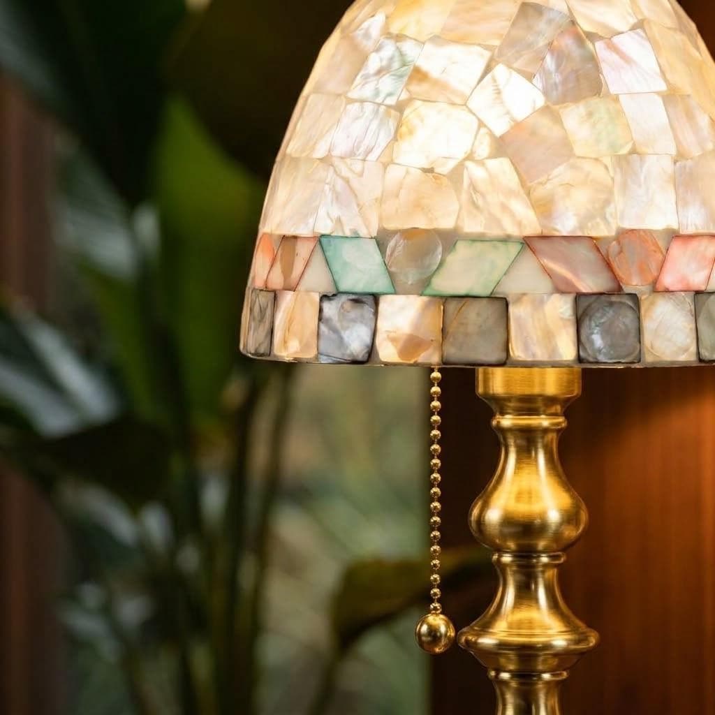 Small Shell Mosaic Table Lamp, bronze-gold base, photo 8